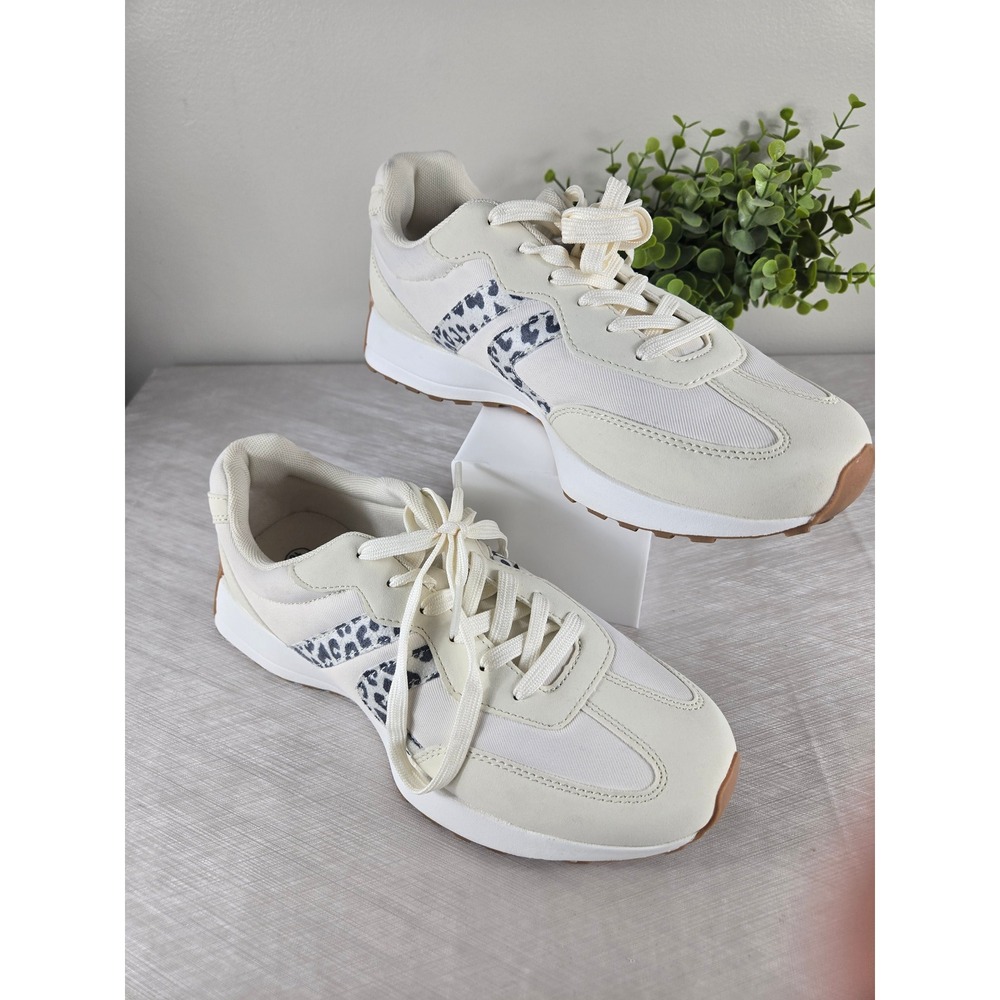 Serra Ladies Athleisure Lifestyle Sneakers Cream Leopard Print Size 10 Retro